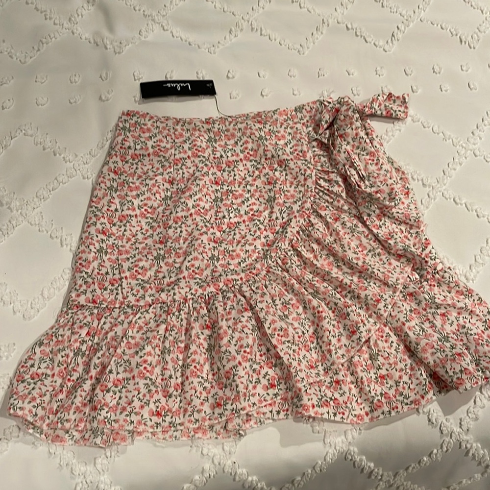 NWT Lulu’s Skirt